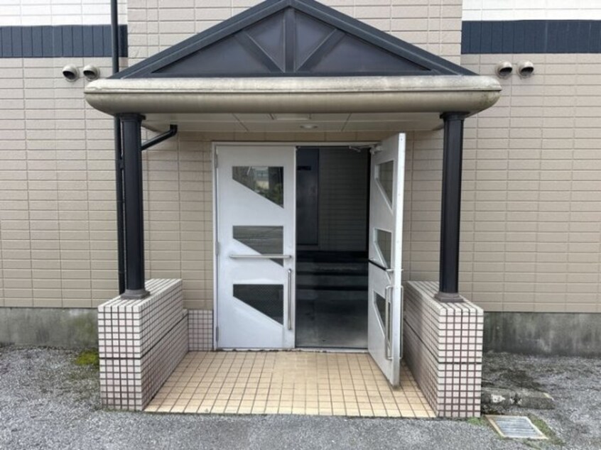 エントランス スカイプラザ宇梶 Ａ