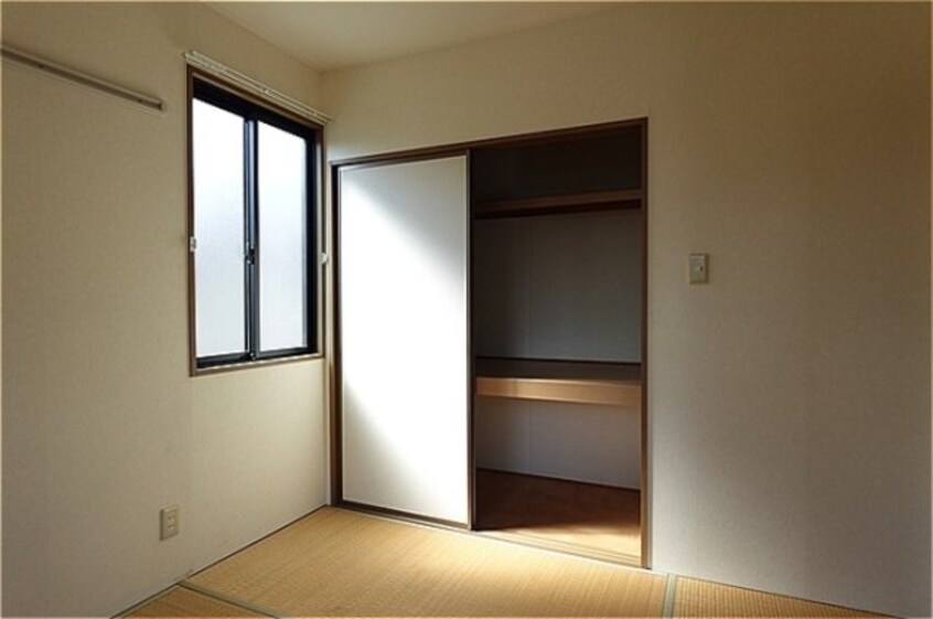 和室・押入れ ヴェル・ソール Ａ