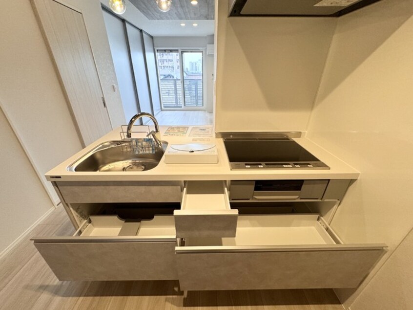 キッチン（収納） CLASSEUM元今泉