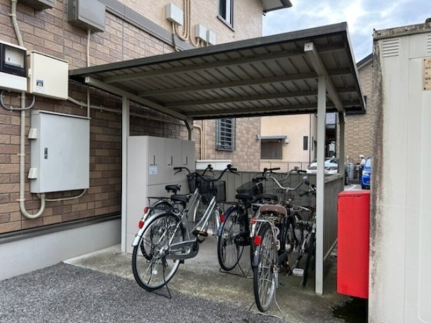 駐輪場（宅配ボックス） パルフェタムール