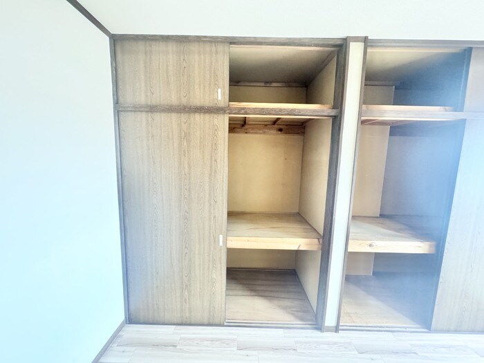 収納 エクメーネ西沢