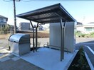 駐輪場と敷地内アパート専用ゴミステーション ボーディ醍函