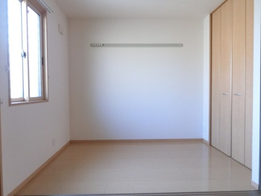 洋室 セジュールグリーン雅