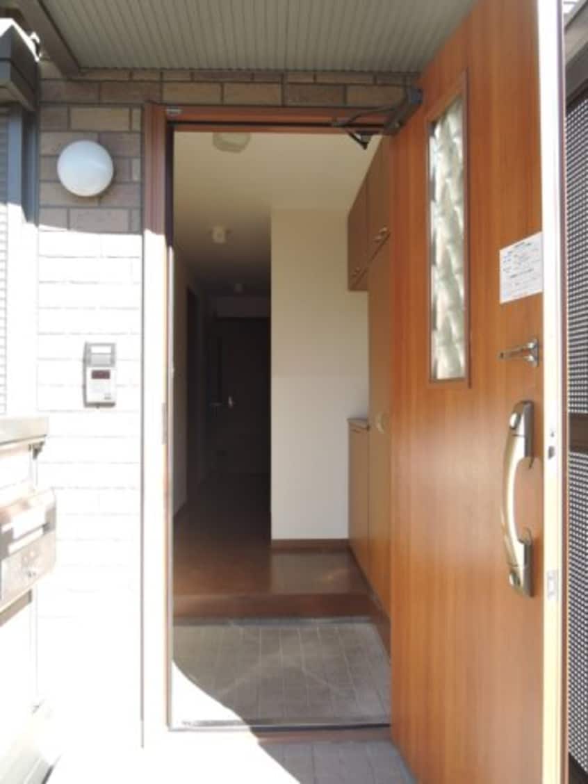 玄関 スクウェア･ヒル Ｃ