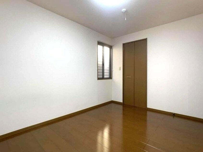 洋室 メゾン･ボヌール Ｂ