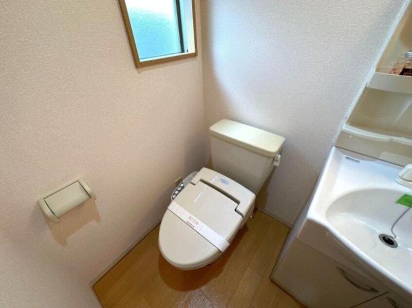 トイレ リースランド平出 Ｄ