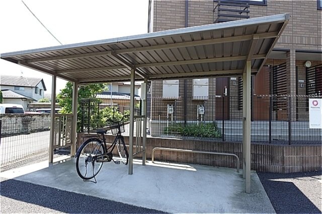 駐輪場 プリンスエドワード