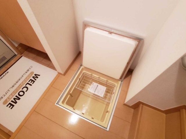 玄関に床下収納 イーストヒルズ 七番館
