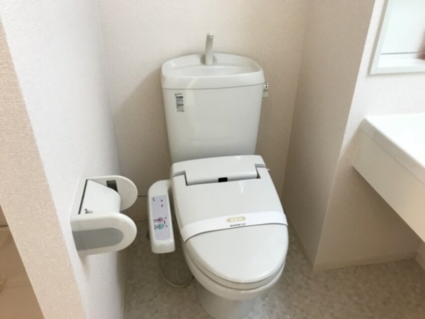 温水洗浄暖房便座のトイレ アスタマニアーナ Ｂ