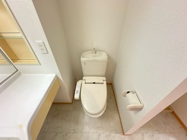 トイレ クレスト雅 Ａ