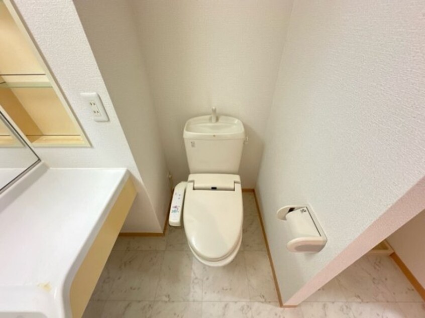 トイレ クレスト雅 Ａ