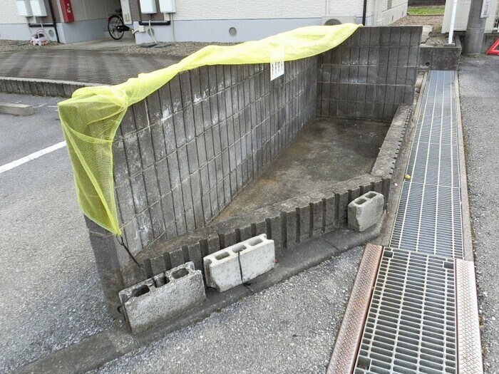 敷地内ごみステーション ネオ・アヴァンセ五代 弐番館