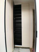 玄関 ルシール若松原