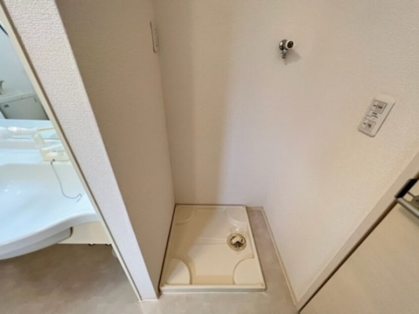 洗濯機置き場 メゾン・プラン・ソレイユ