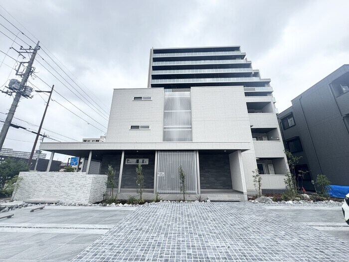 建物外観 D-GLANZ WEST