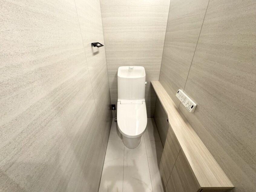 トイレ D-GLANZ WEST