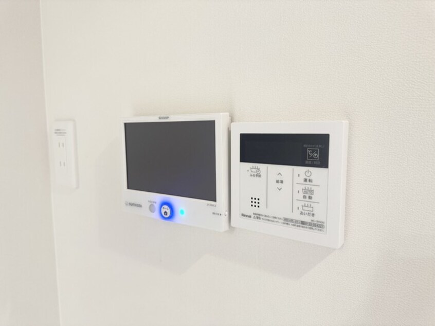 モニター付きインターホン、発電モニター D-GLANZ WEST