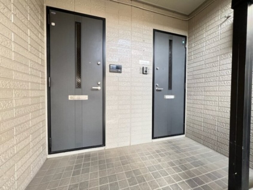 玄関前 スターブル Ａ