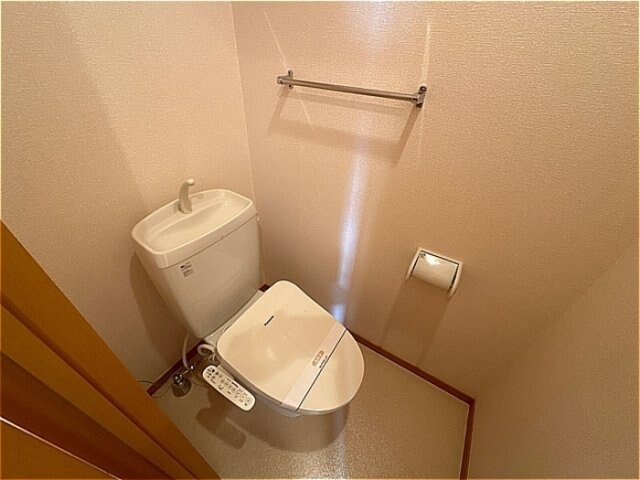 温水洗浄暖房便座のトイレ ディアクレスト Ｆ