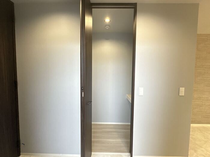 ウォークインクローゼット D-GLANZ EAST