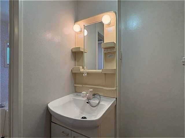 洗髪洗面化粧台 リヴェールハウス