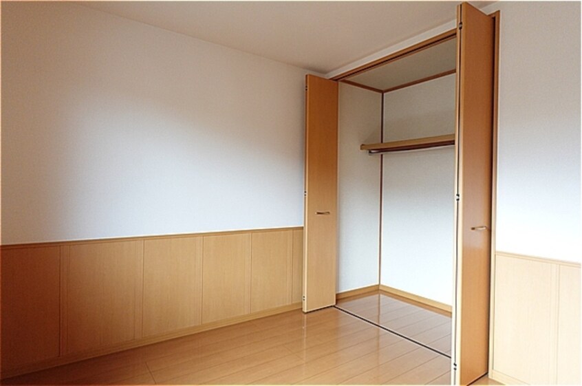 北洋室・クローゼット ディアクレスト Ｂ