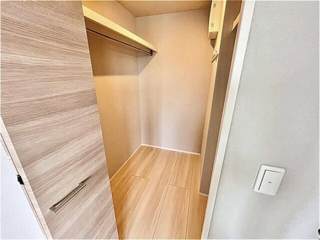 ウォークインクローゼット ルアナ