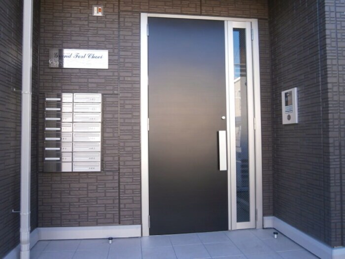 エントランス ＧＲＡＮＤＦＯＲＴ ＣＨＯＥＩ