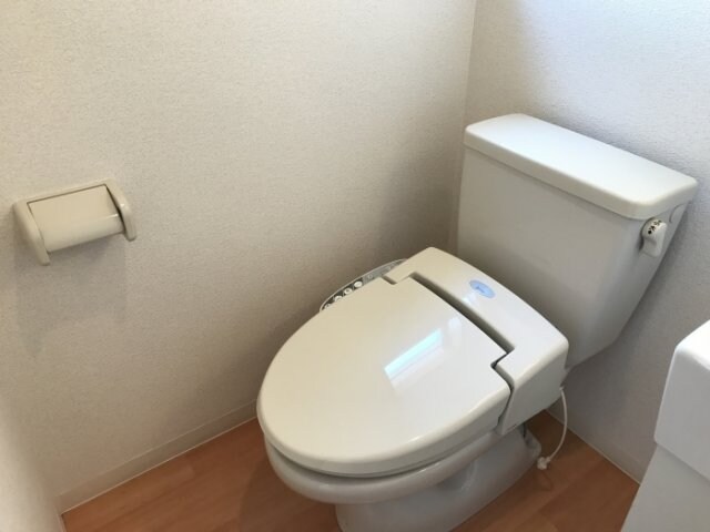 トイレ リースランド平出 Ｄ
