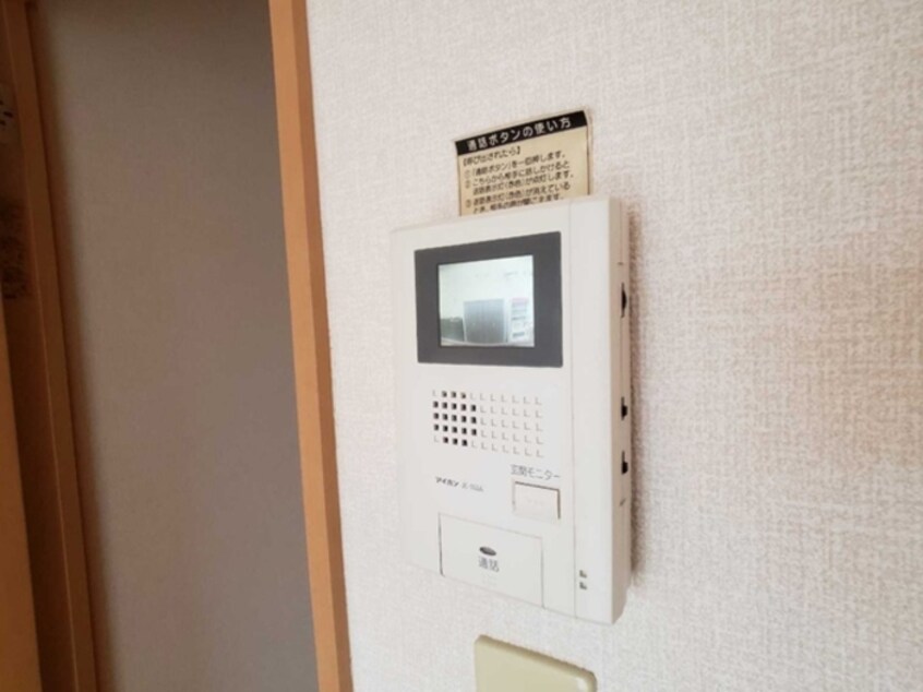 モニター付きインターホン リースランド平出 Ｄ