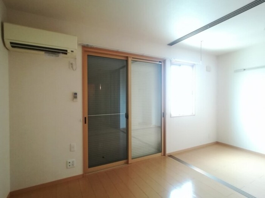 シャッター雨戸 エスポワール海都 Ｄ