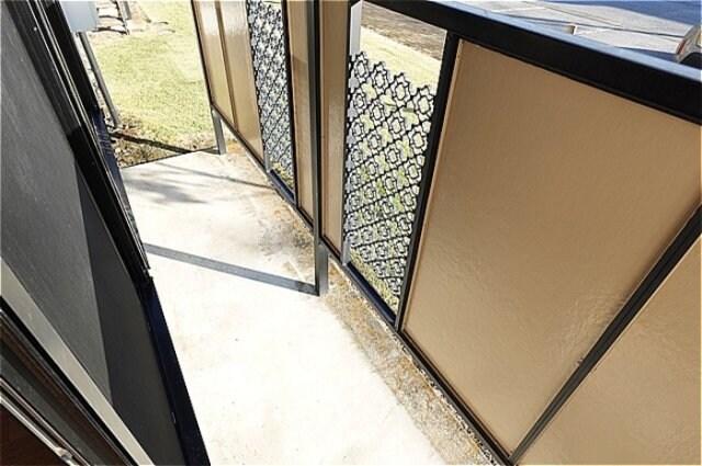 バルコニー ネオ・アヴァンセ五代 七番館