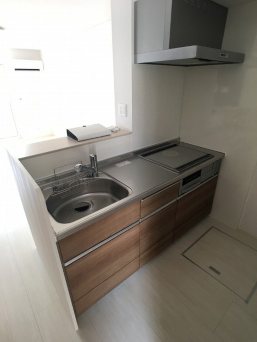 ＩＨ・浄水器（別途契約）付き対面キッチン クレインⅢ