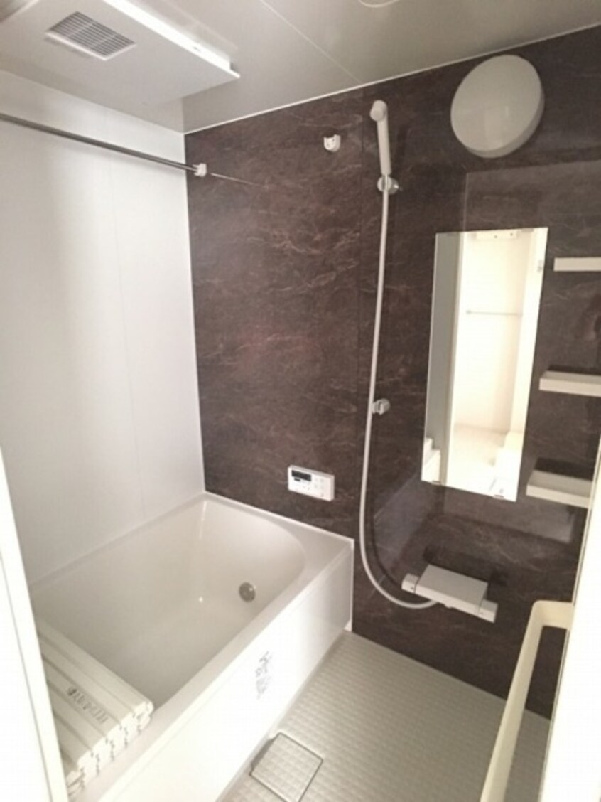 換気暖房乾燥機付浴室 クレインⅢ