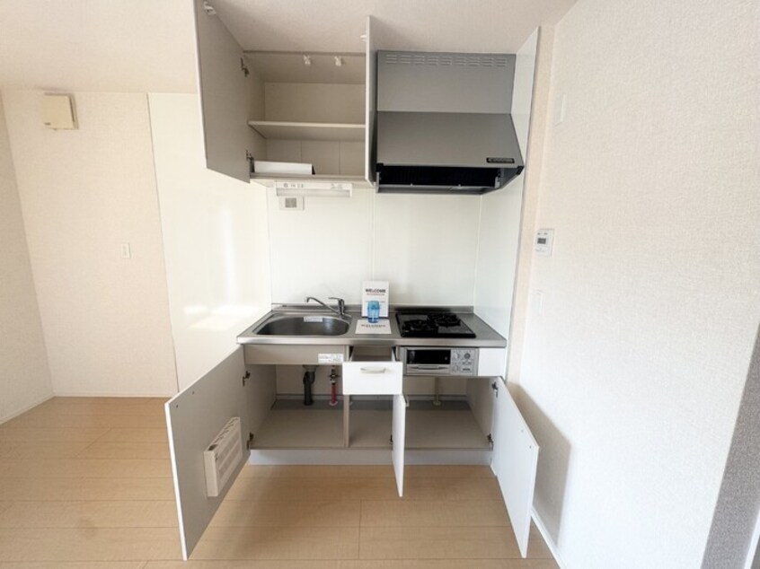 キッチン（収納） クレセント