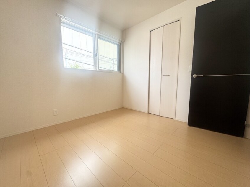 洋室 クレセント