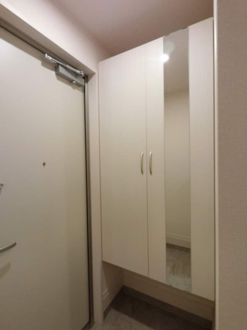 鏡付きシューズボックス イーストコート Ａ