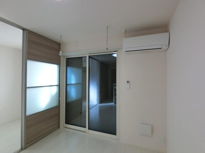 シャッター雨戸 イーストコート Ａ