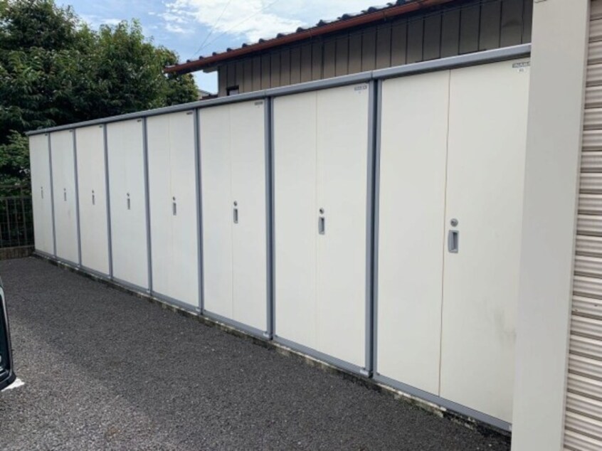 外部物置 モダンヒルズ