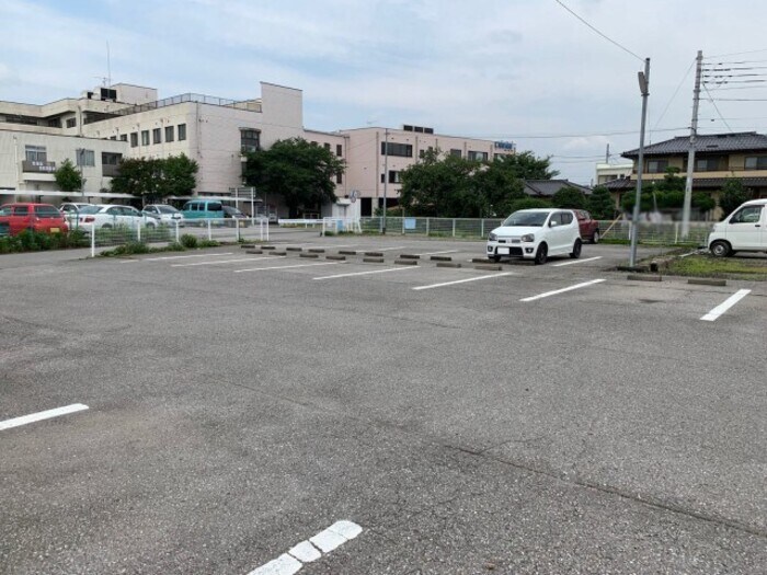 駐車場 セジュール・砥上 Ｂ