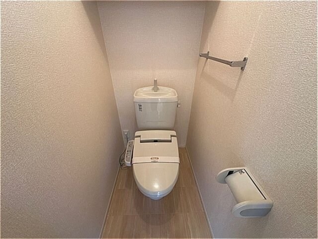 温水洗浄暖房便座のトイレ ティンカーベル Ｂ