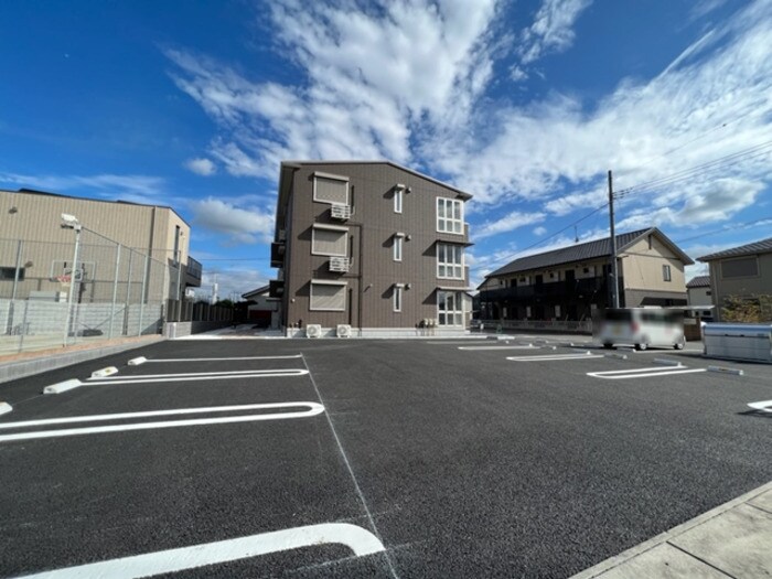 駐車場 ヴィオラ
