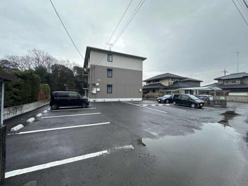 駐車場 ユニヴェール