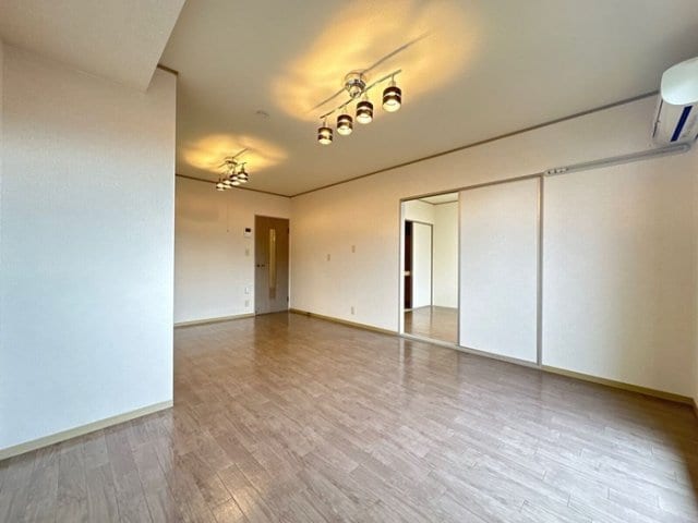 LDK（別角度） ユニヴェール