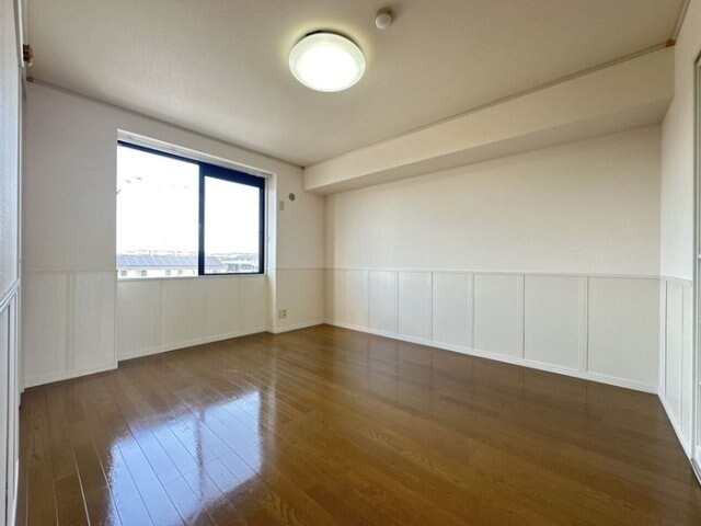 洋室 スカイプラザ宇梶 Ａ