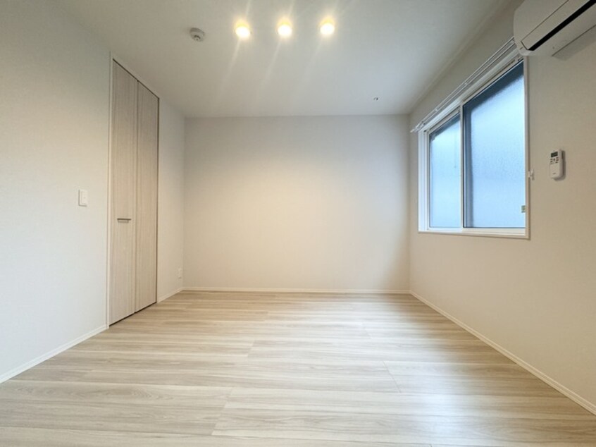 洋室 CLASSEUM元今泉