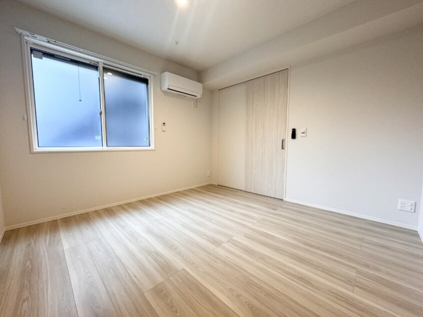 洋室 CLASSEUM元今泉