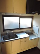 キッチン（上部収納棚付き） スクウェア･ヒル Ｃ