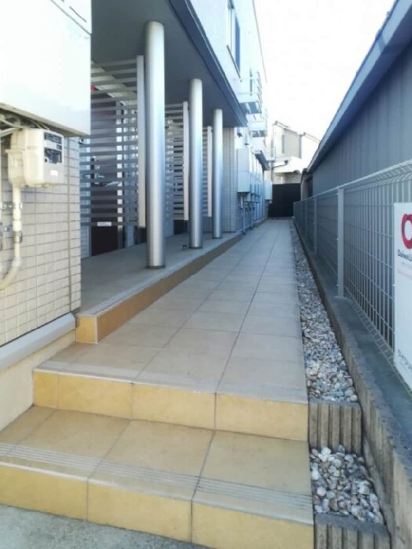 エントランス クレスト小林