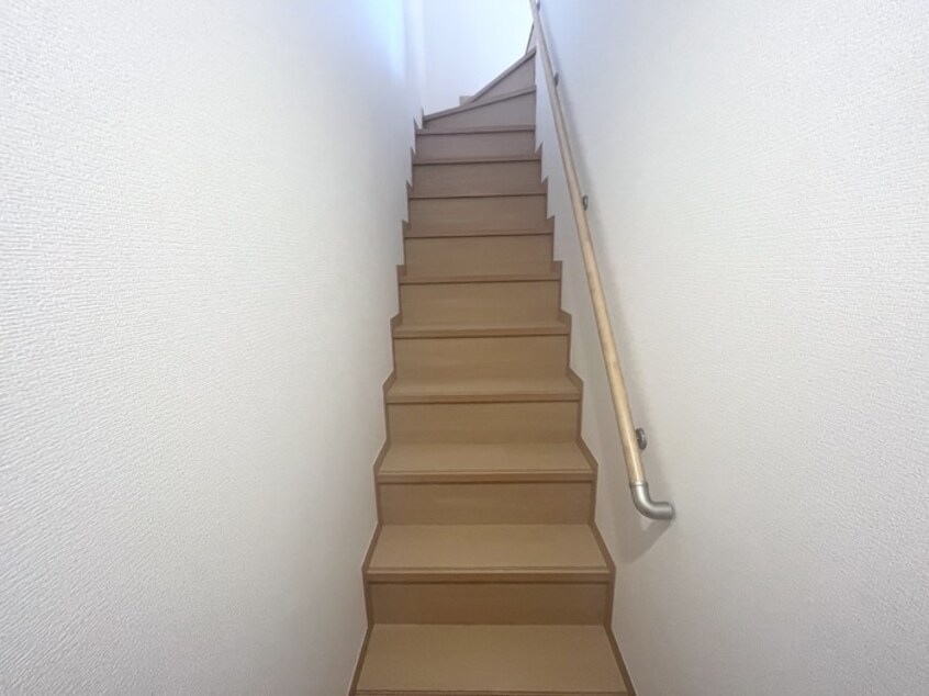 階段 クレスト小林